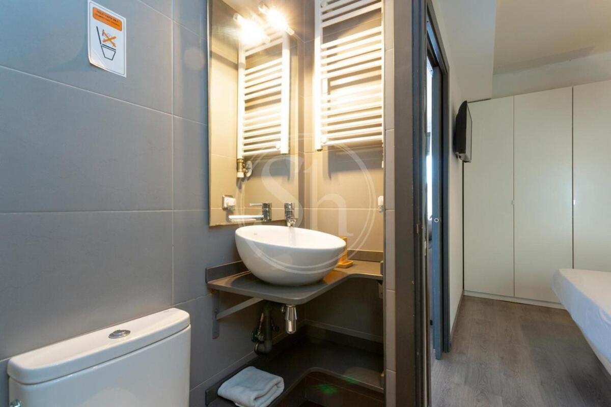 Sagrada Familia Apartment